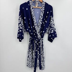 In Bloom Soft Midnight Blue White Floral Leaves Prints Wrap Belted Robe Sz M-L